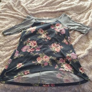 floral long sleeve shirt by threads studio💜💖🌺🌷